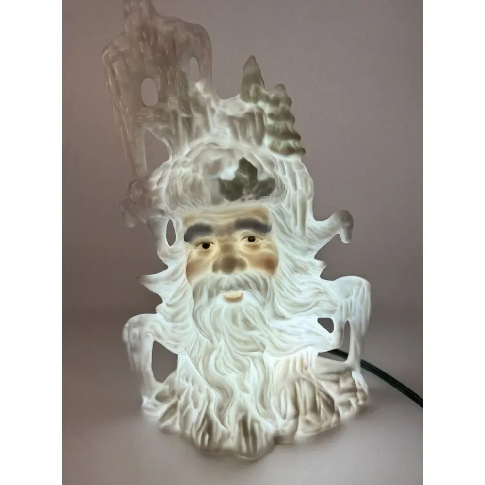 HOUSE OF LLOYD CHRISTMAS AROUND THE WORLD ICELAND SANTA ELECTRIC NIGHT LIGHT Vtg